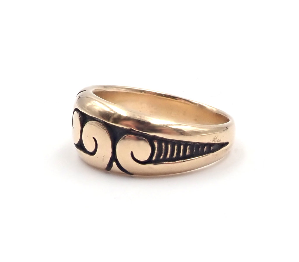 “NZ Jewellery” “New Zealand Jewellery” “NZ Made” “NZ handmade” “nz handmade ring” “handmade ring” “nz ring” “ring” “Ben Flynn” “gold ring” "wedding band" "koru ring"