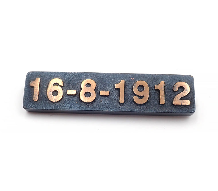 '16-8-1912' Brooch