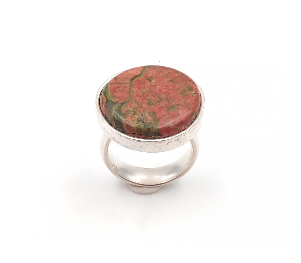 'Reddish Pebble' Ring