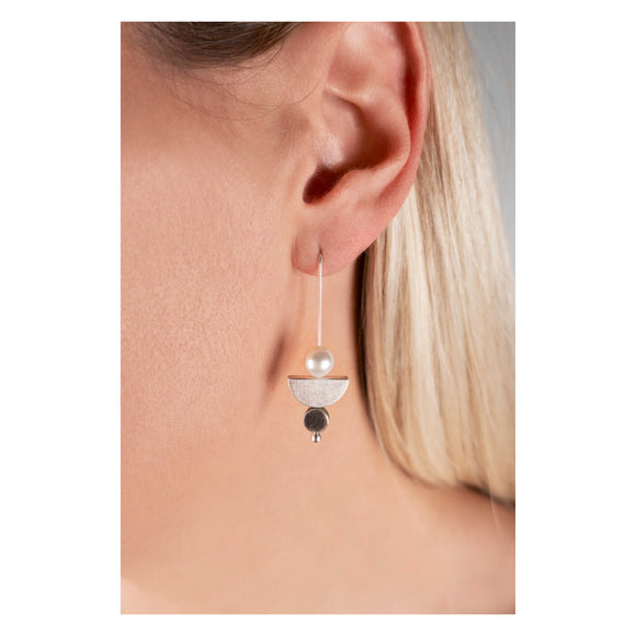 Hanging In the Balance earrings