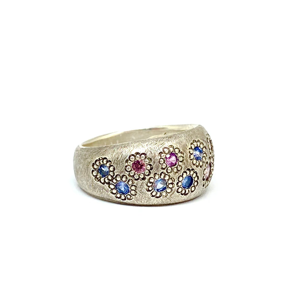 Domed Maisy Band