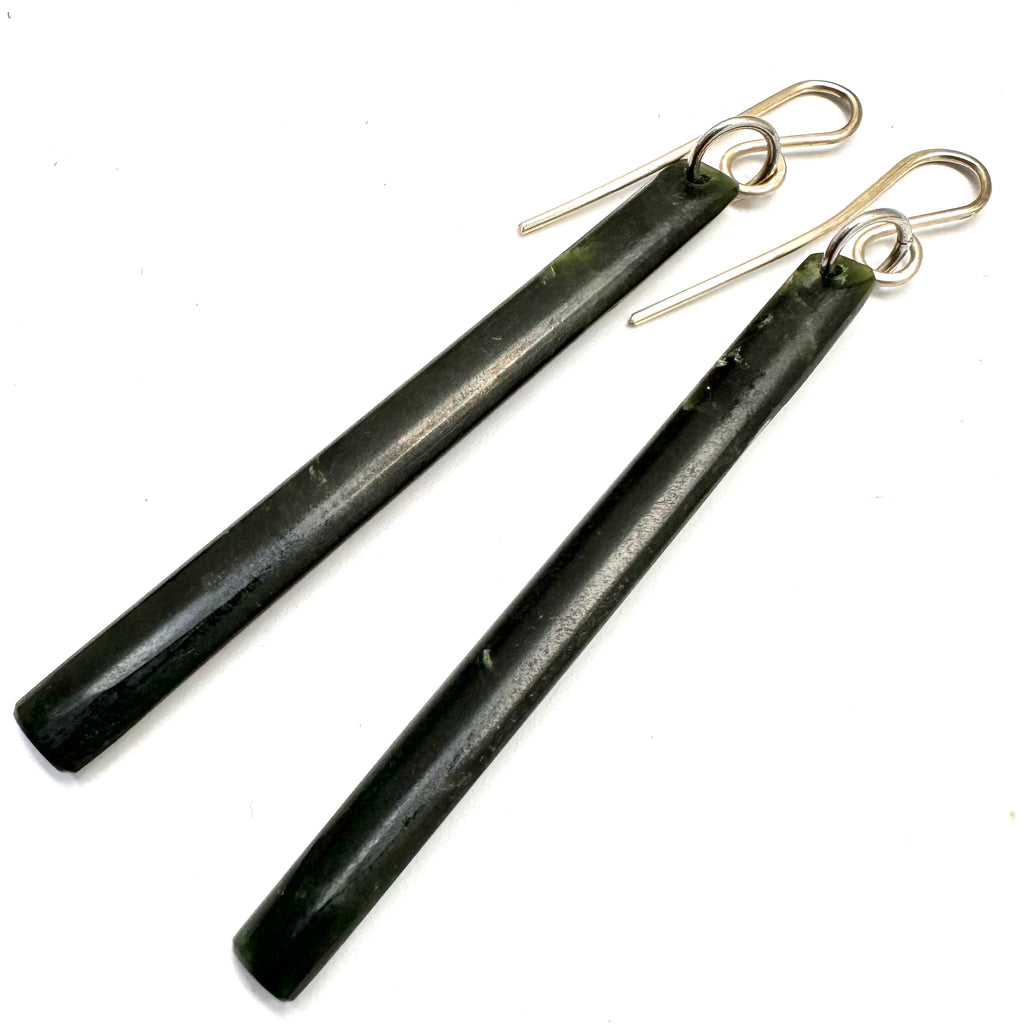 Kawakawa Pounamu, earrings