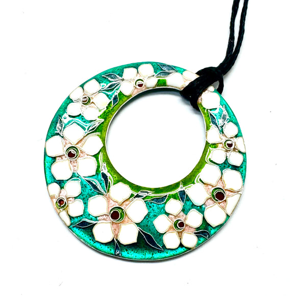Green Manuka Ring Pendant