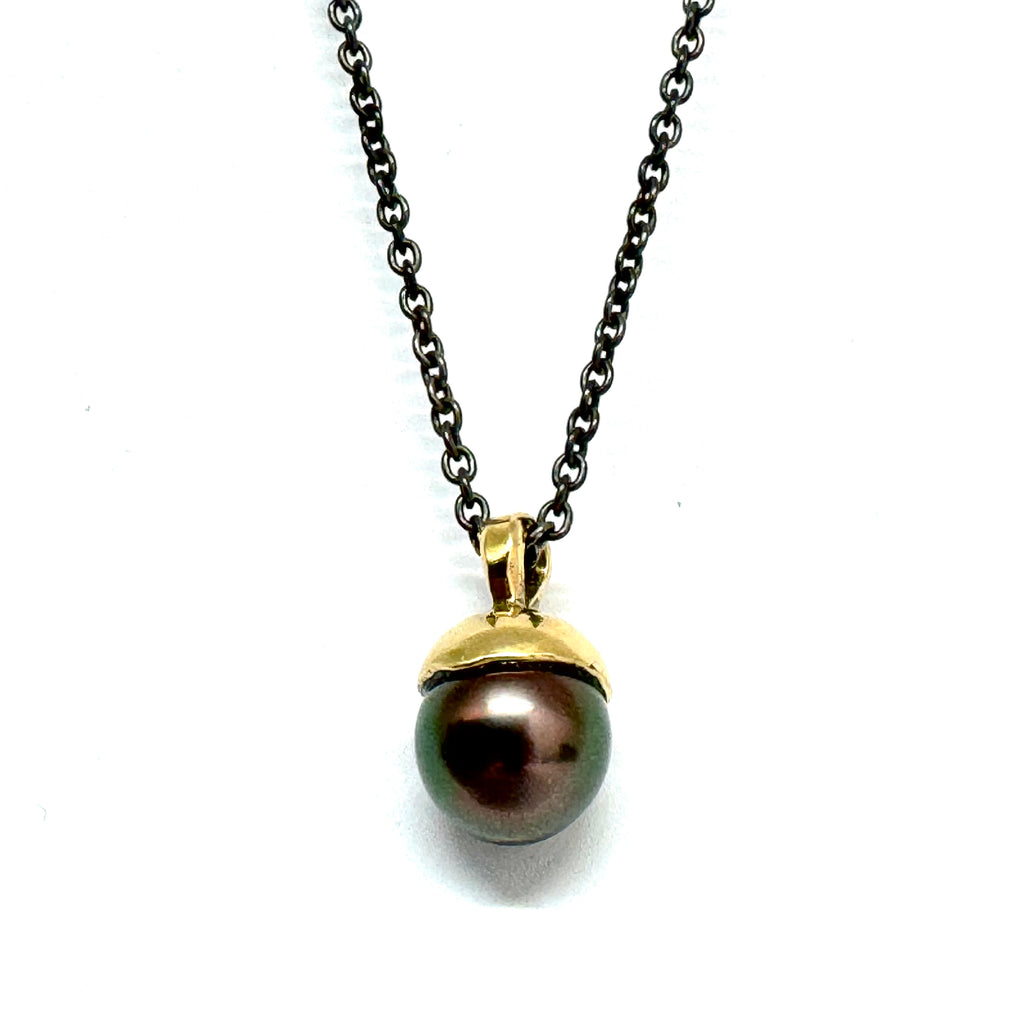 Black Pearl Pendant
