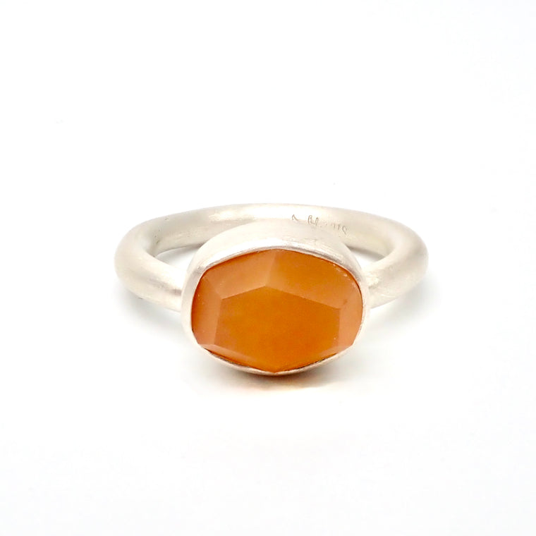 Organic Facet Coromandel Carnelian Ring