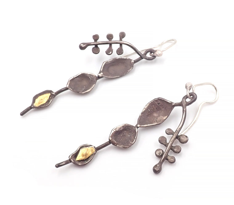 Kowhai Hooks
