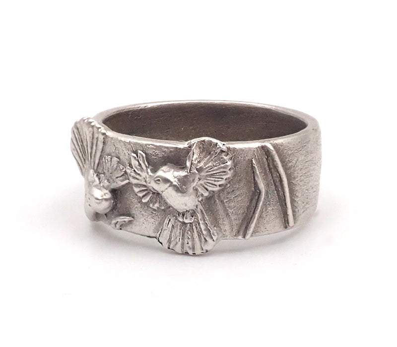 'The Dance' Fantail Ring