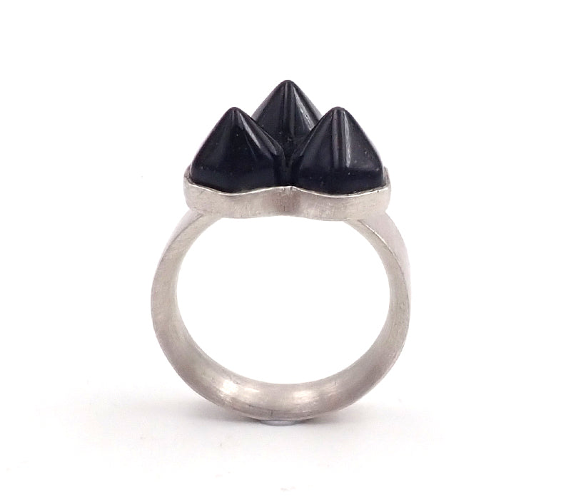 “NZ Jewellery” “New Zealand Jewellery” “NZ Made” “NZ handmade” “nz handmade ring” “handmade ring” “nz ring” “ring” “silver ring” "onyx ring" "Julie Trlin"