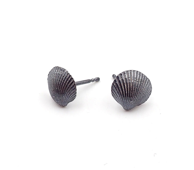 Ilse-Marie Erl oxidised silver shell stud earrings